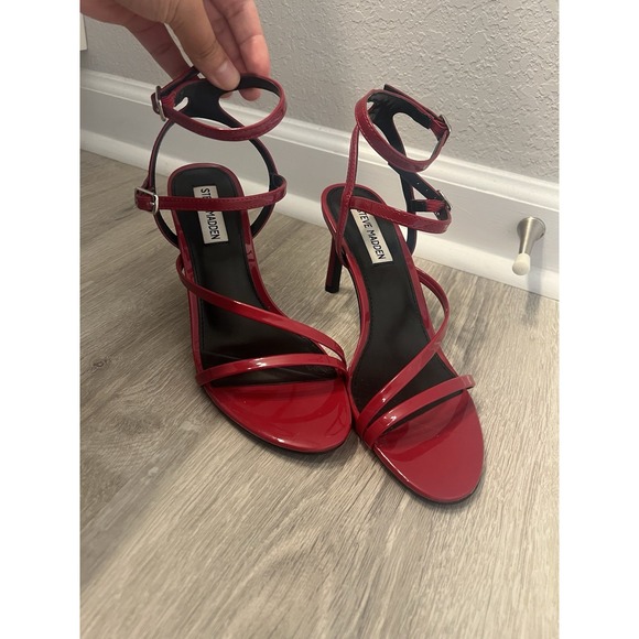 Steve Madden Graceyn Ankle Strap Stiletto Sandals Women's Size 8.0 M, Red Patent - Picture 1 of 4